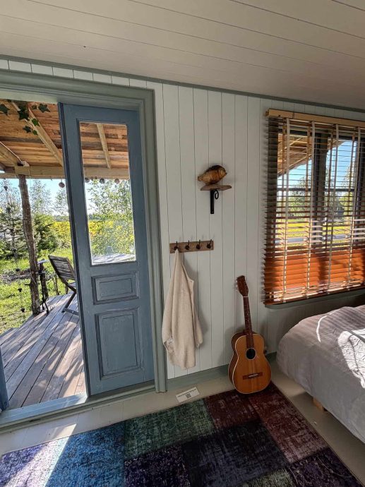 Looking out from Chillbilly Cabin